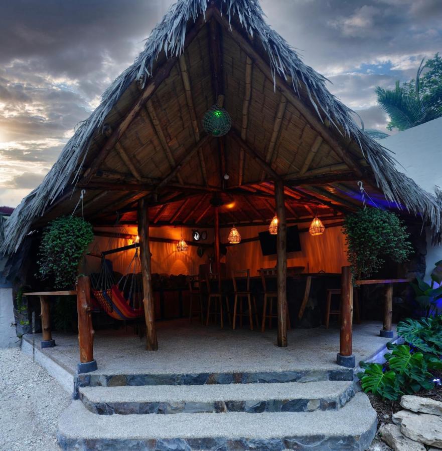 Tres Palmas Hotell Montañita Eksteriør bilde